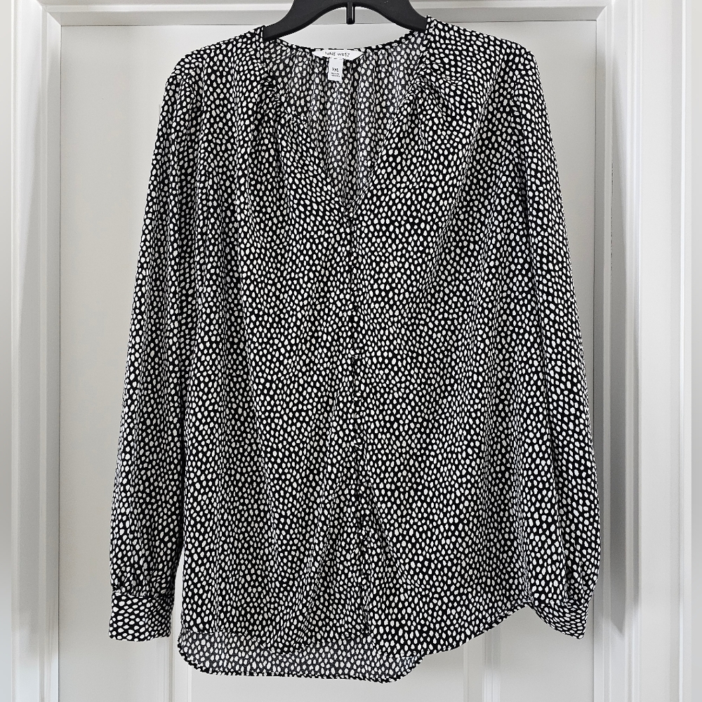 Women's Black and White Polka Dot Top